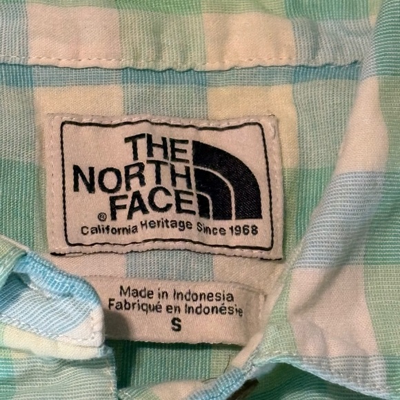 The North Face Plaid Green/ Blue and White Button Down Shirt - Picture 6 of 6